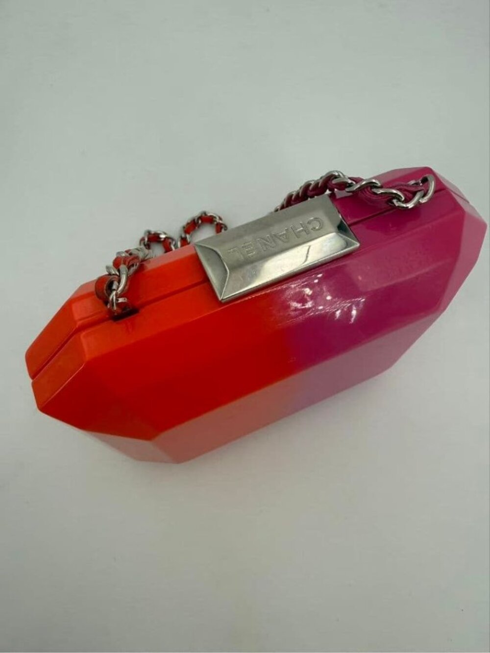 Chanel Acrylic Bicolor Flap Bag Pink - Picture 8 of 9